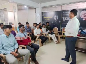 Build Wealth with Confidence Share Market Coaching in Agra by Stocked Academy