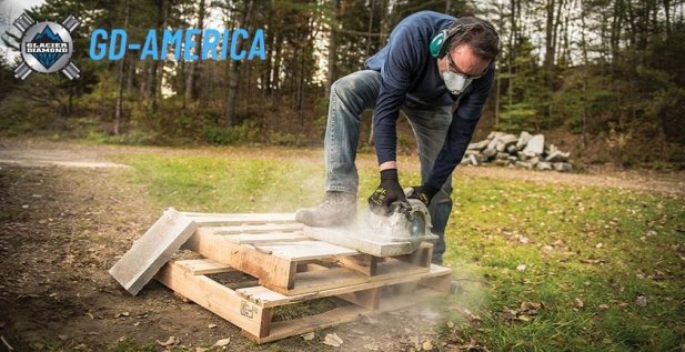 What Material Can A Hacksaw Cut?
