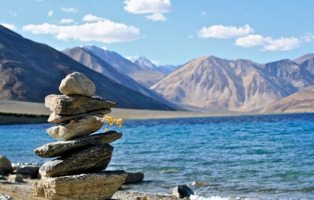 Complete Travel Guide for a Scenic Trip from Leh to Nubra Valley