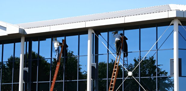 8 Costly Mistakes to Avoid with Commercial Window Tinting Service
