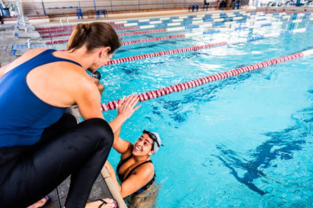 How Can Families Benefit Together by Joining the Best Swimming Lessons?