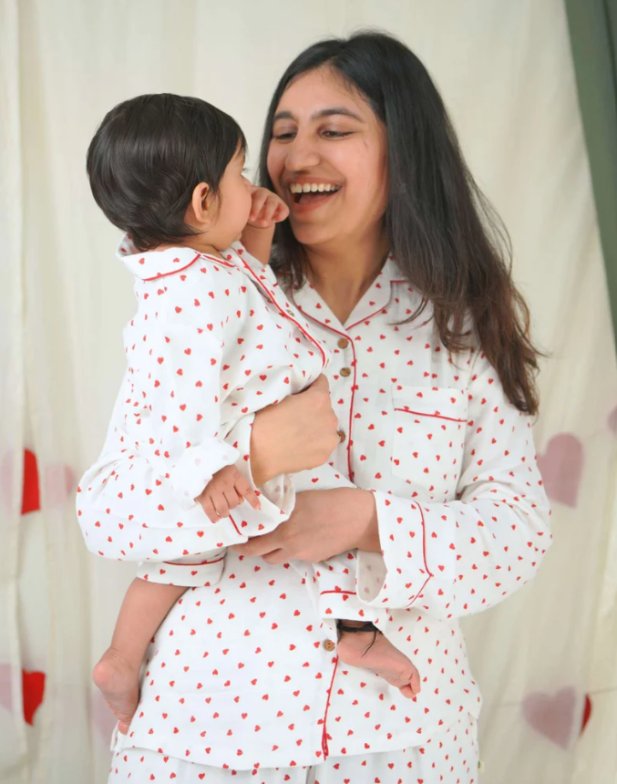 How to Choose Matching Night Suits for Mom and Daughter