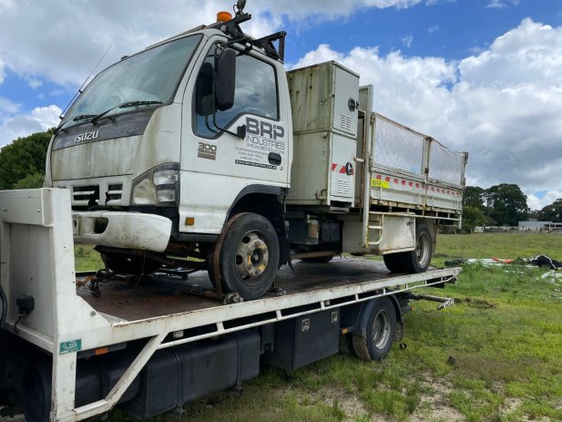 The Benefits of Choosing Local Car Wreckers for Your Unwanted Vehicle in Melbourne