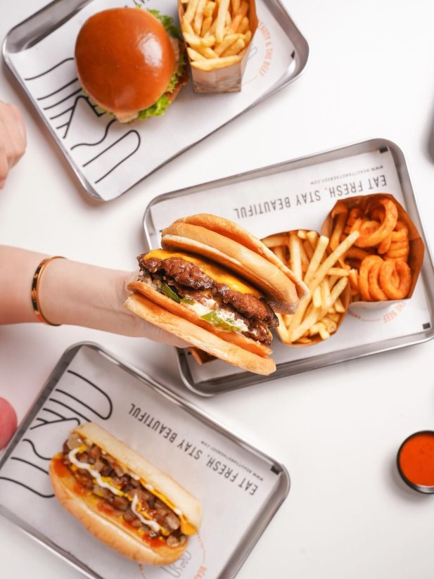 Why Restaurants Choose Custom Basket Liners